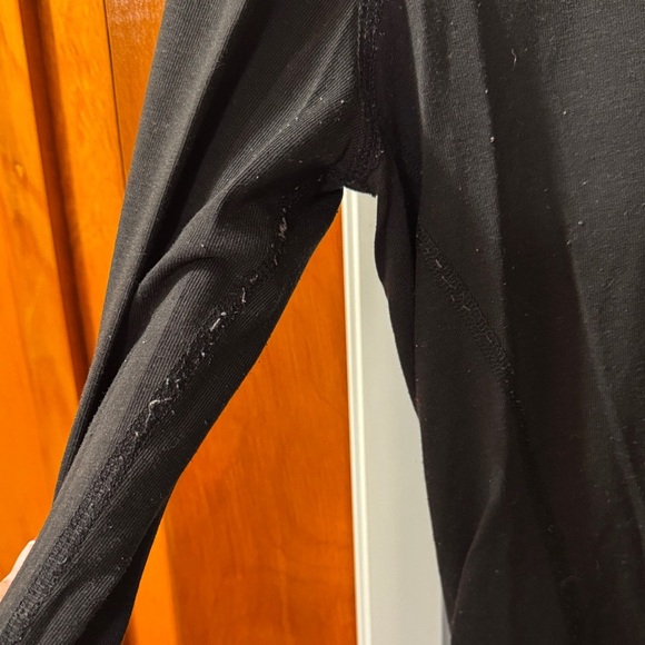 Carhartt Black Quarter-Zip Sweatshirt - Picture 4 of 5